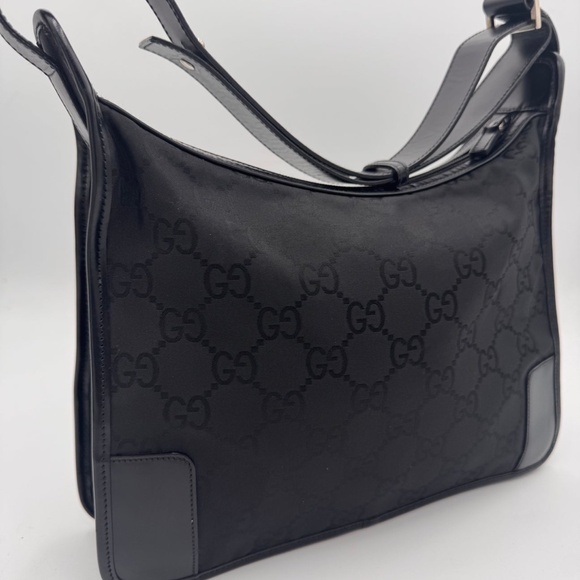 GUCCI Nylon Monogram Shoulder Bag Black - Picture 2 of 8